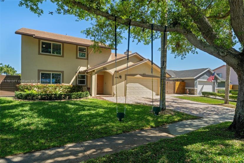 Picture of 4890 SW 104Th Ave, Cooper City FL 33328