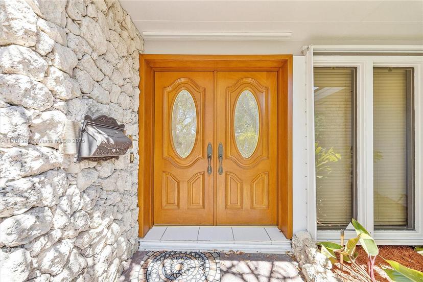 Picture of 7401 SW 145Th Ter, Palmetto Bay FL 33158
