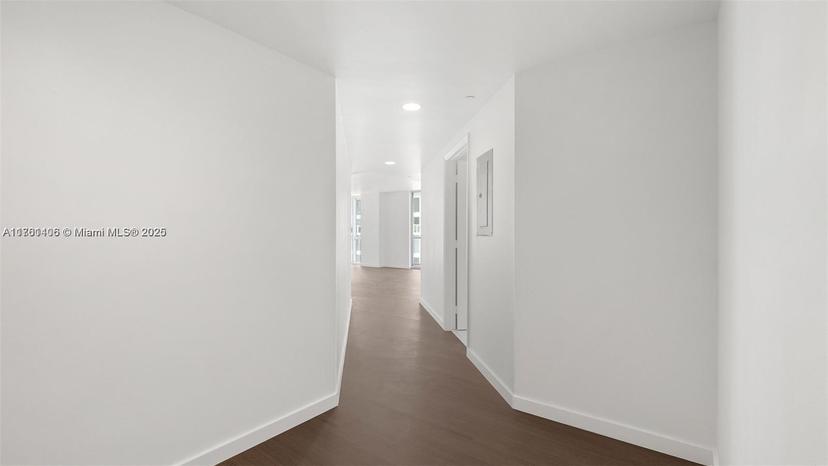 Picture of 55 SE 6Th St # 3701, Miami FL 33131