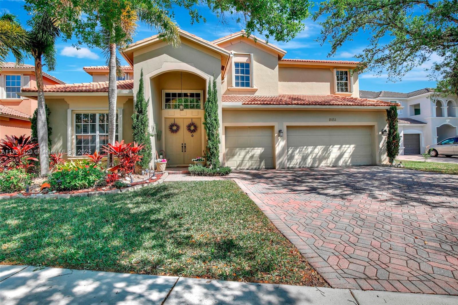 Picture of 19151 N Hibiscus St, Weston, FL 33332