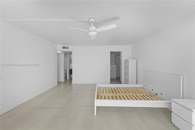 Picture of 10000 W Bay Harbor Dr # 504, Bay Harbor Islands FL 33154