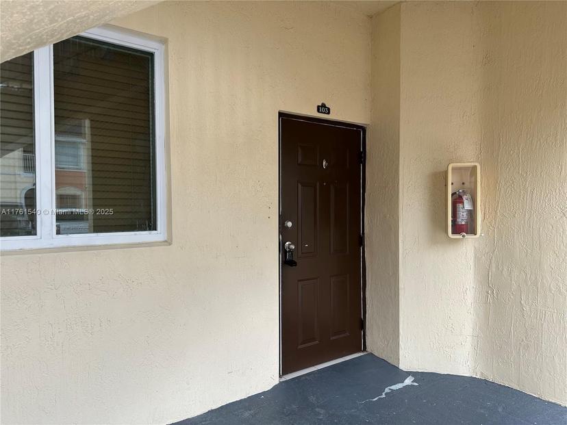 Picture of 1663 SE 27Th Dr # 103, Homestead FL 33035
