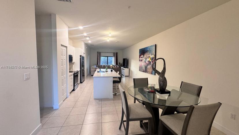 Picture of 8045 NW 104Th Ave # 21, Doral FL 33178