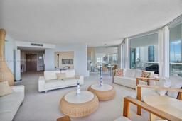 Picture of 16400 Collins Ave # 544, Sunny Isles Beach, FL 33160