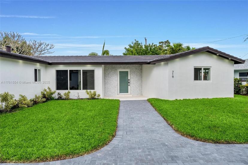Picture of 719 SW 25Th Ave, Boynton Beach FL 33435