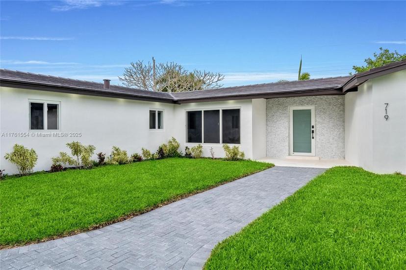 Picture of 719 SW 25Th Ave, Boynton Beach FL 33435