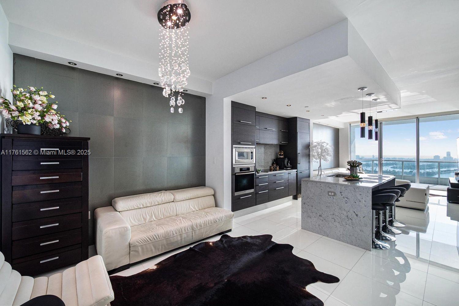 Picture of 900 Biscayne Boulevard # 4504, Miami, FL 33132