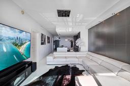 Picture of 900 Biscayne Boulevard # 4504, Miami, FL 33132