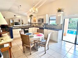 Picture of 15211 Norfolk Ln, Davie, FL 33331