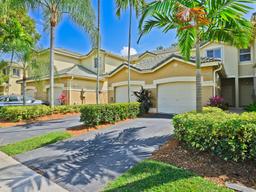 Picture of 2094 Hacienda Ter # 2094, Weston, FL 33327