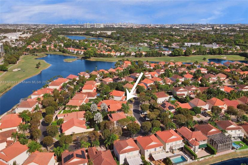 Picture of 10643 NW 54Th St, Doral FL 33178