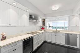 Picture of 1331 Brickell Bay Dr # 4409, Miami, FL 33131
