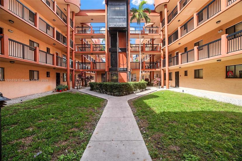 Picture of 5350 W 21St Ct # 104, Hialeah FL 33016