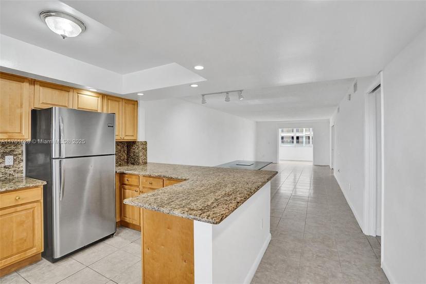 Picture of 3100 NE 49Th St # 1009, Fort Lauderdale FL 33308