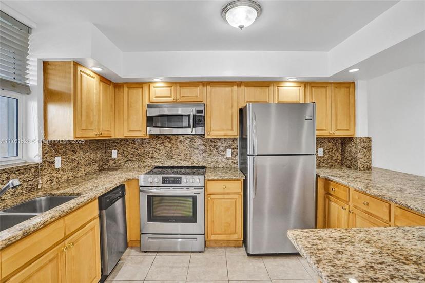 Picture of 3100 NE 49Th St # 1009, Fort Lauderdale FL 33308