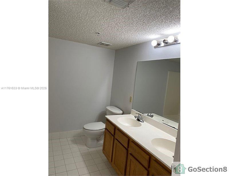 Picture of 9905 Westwood Dr # 3, Tamarac FL 33321