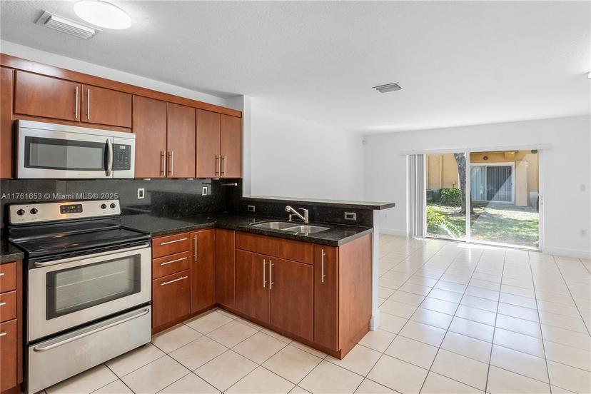 Picture of 3181 SW 129Th Ave # 116, Miramar FL 33027