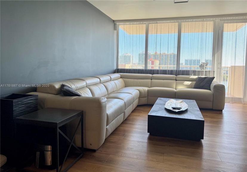 Picture of 250 174Th St # 1401, Sunny Isles Beach FL 33160