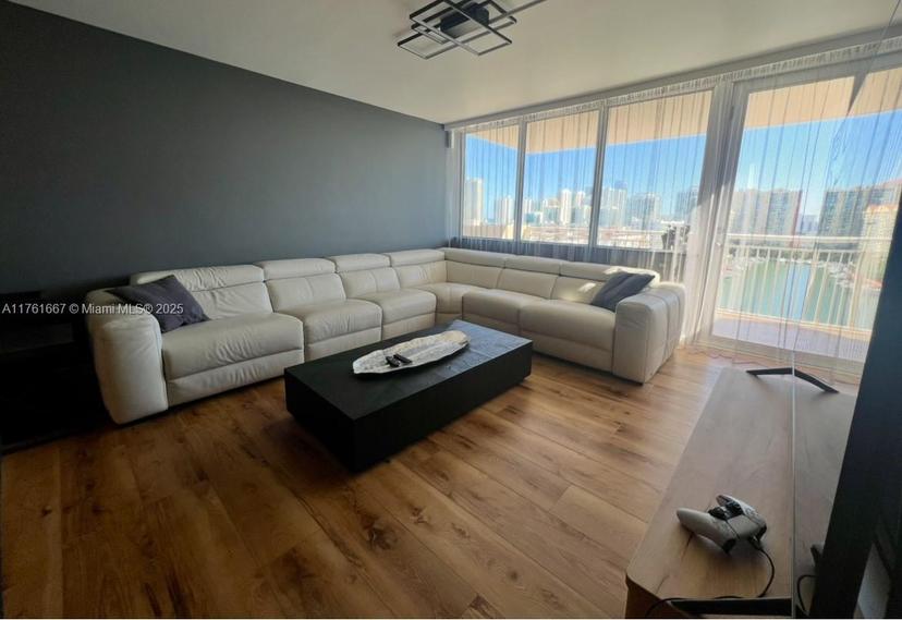 Picture of 250 174Th St # 1401, Sunny Isles Beach FL 33160