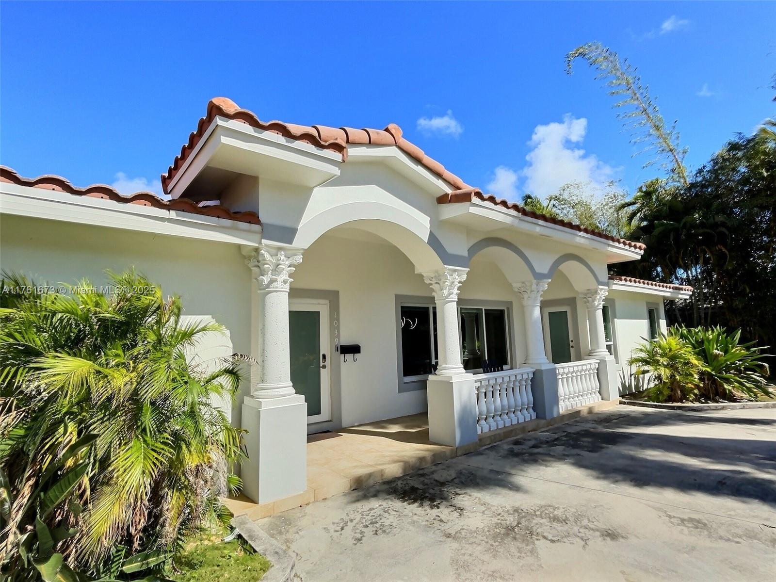 Picture of 1039 Lincoln St, Hollywood, FL 33019