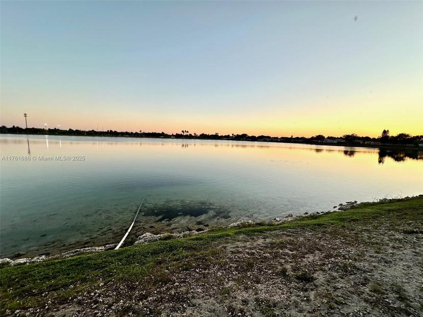 Picture of 3060 NW 203Rd Ter, Miami Gardens FL 33056