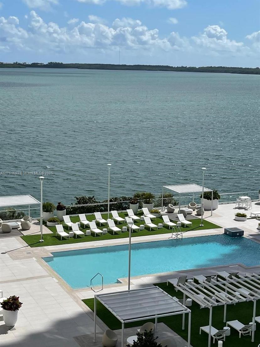 Picture of 770 Claughton Island Dr # 904, Miami FL 33131