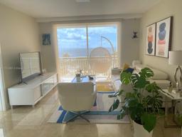 Picture of 770 Claughton Island Dr # 904, Miami, FL 33131