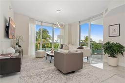 Picture of 18201 Collins Ave # 501A, Sunny Isles Beach, FL 33160