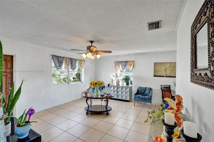 Picture of 16900 NW 44Th Avenue, Miami Gardens FL 33055