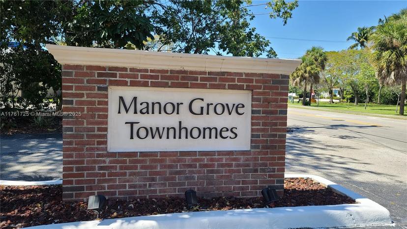 Picture of 56 NE 20Th Ct # 8C, Wilton Manors FL 33305