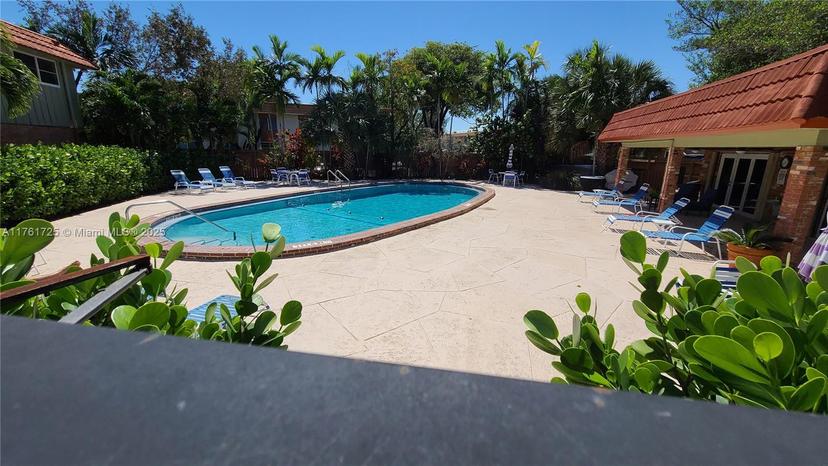 Picture of 56 NE 20Th Ct # 8C, Wilton Manors FL 33305