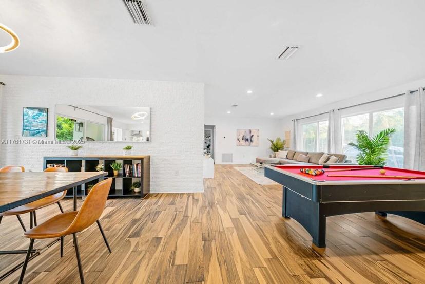 Picture of 215 NE 121St Ter, North Miami FL 33161