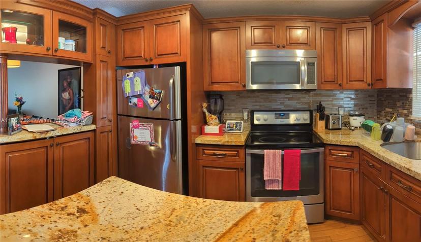 Picture of 6001 Shakerwood Cir # 205, Tamarac FL 33319