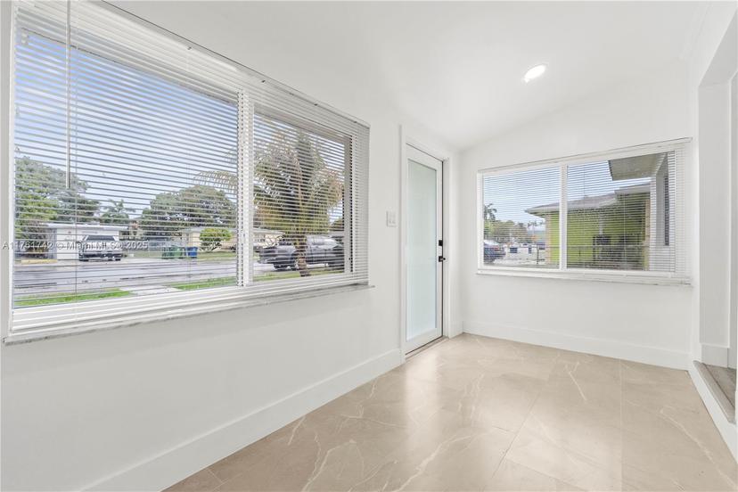 Picture of 820 NW 10Th St, Hallandale Beach FL 33009