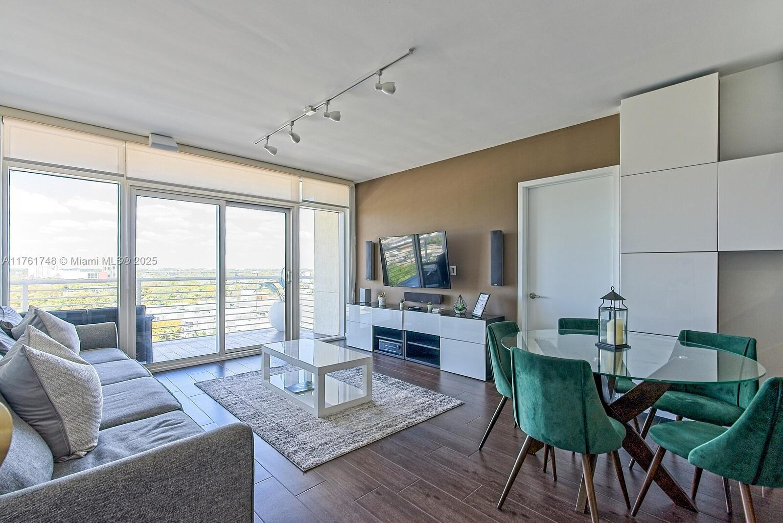 Picture of 3250 NE 1St Ave # 1006, Miami, FL 33137