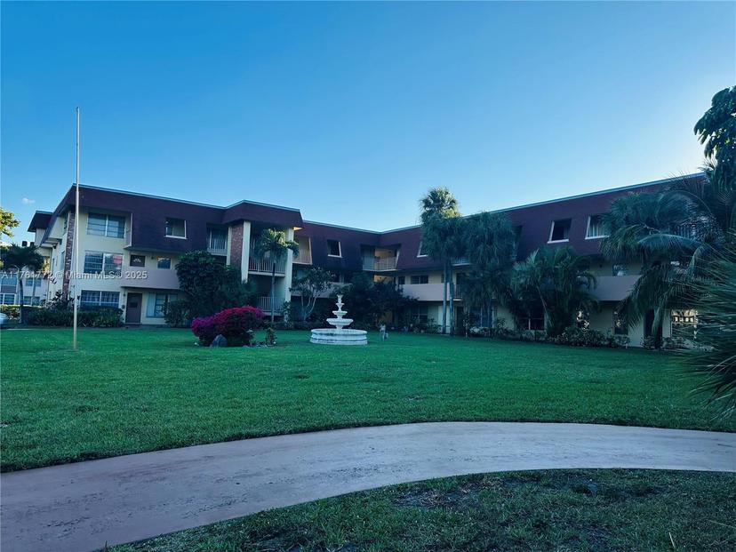 Picture of 3081 NW 47Th Ter # 205, Lauderdale Lakes FL 33313