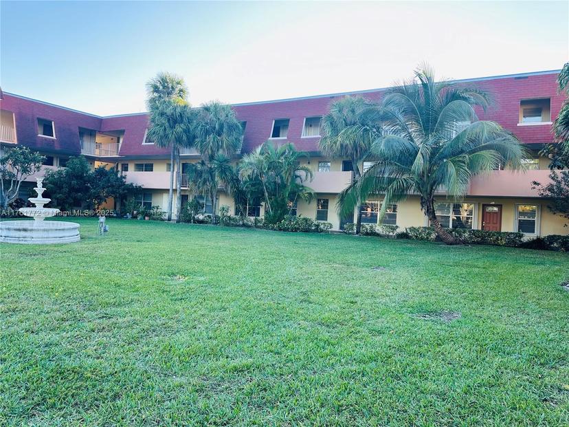 Picture of 3081 NW 47Th Ter # 205, Lauderdale Lakes FL 33313