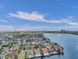 Picture of 1000 W Island Blvd # 2606, Aventura, FL 33160