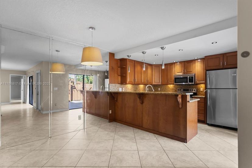 Picture of 6160 NW 54Th Ln, Tamarac FL 33319