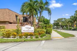 Picture of 6160 NW 54Th Ln, Tamarac, FL 33319
