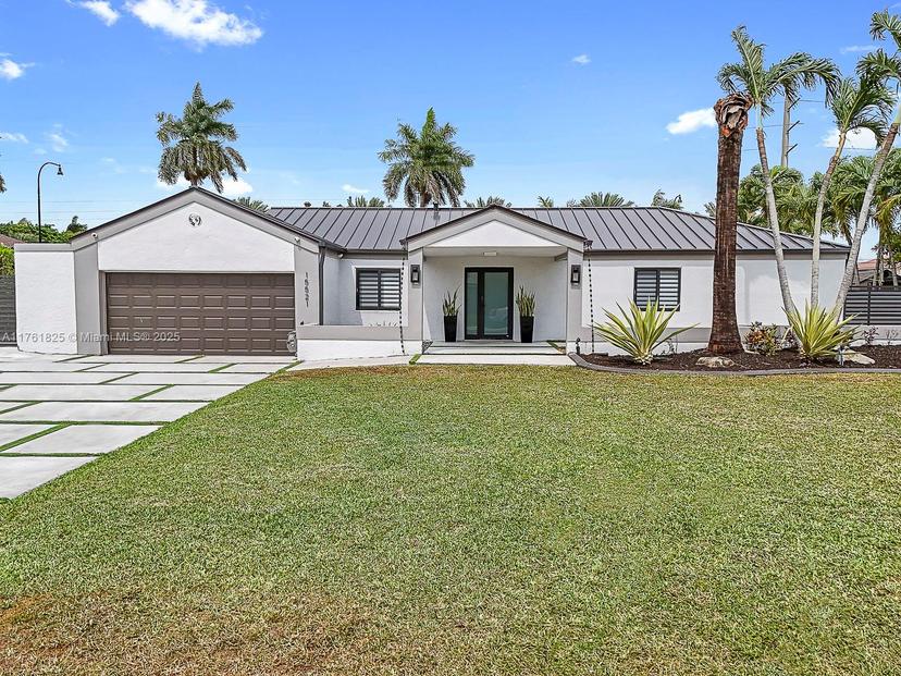 Picture of 15521 SW 152Nd Ter, Miami FL 33187