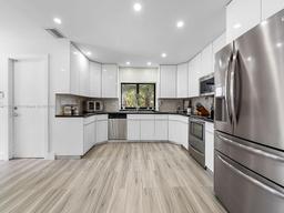 Picture of 15521 SW 152Nd Ter, Miami, FL 33187