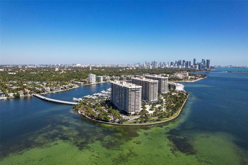Picture of 1 Grove Isle Dr # A409, Miami FL 33133