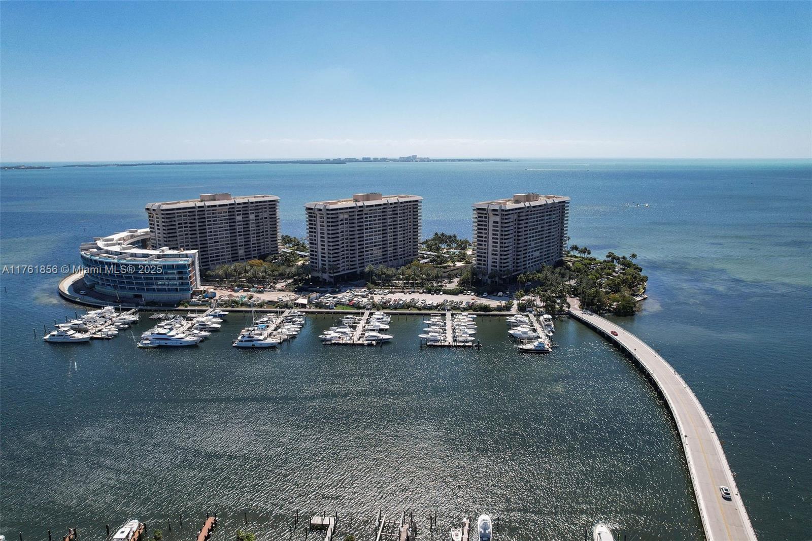 Picture of 1 Grove Isle Dr # A409, Miami, FL 33133