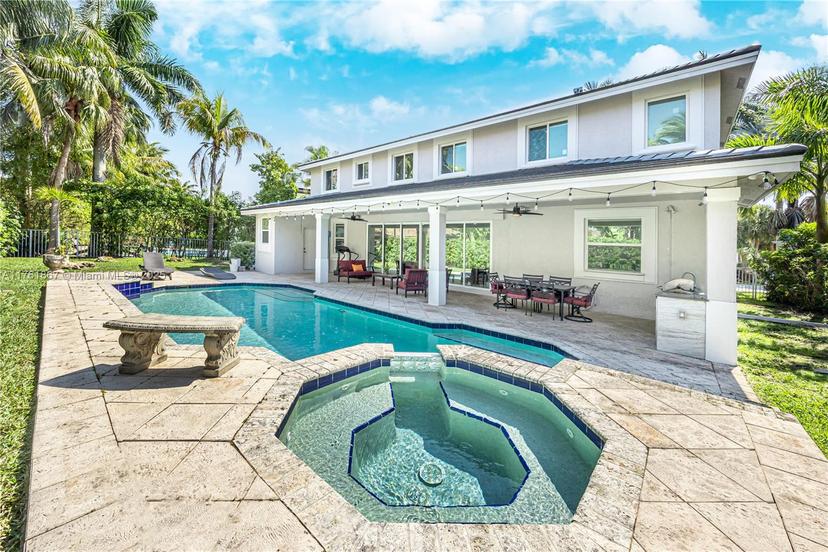 Picture of 1879 Hidden Trail Ln, Weston FL 33327