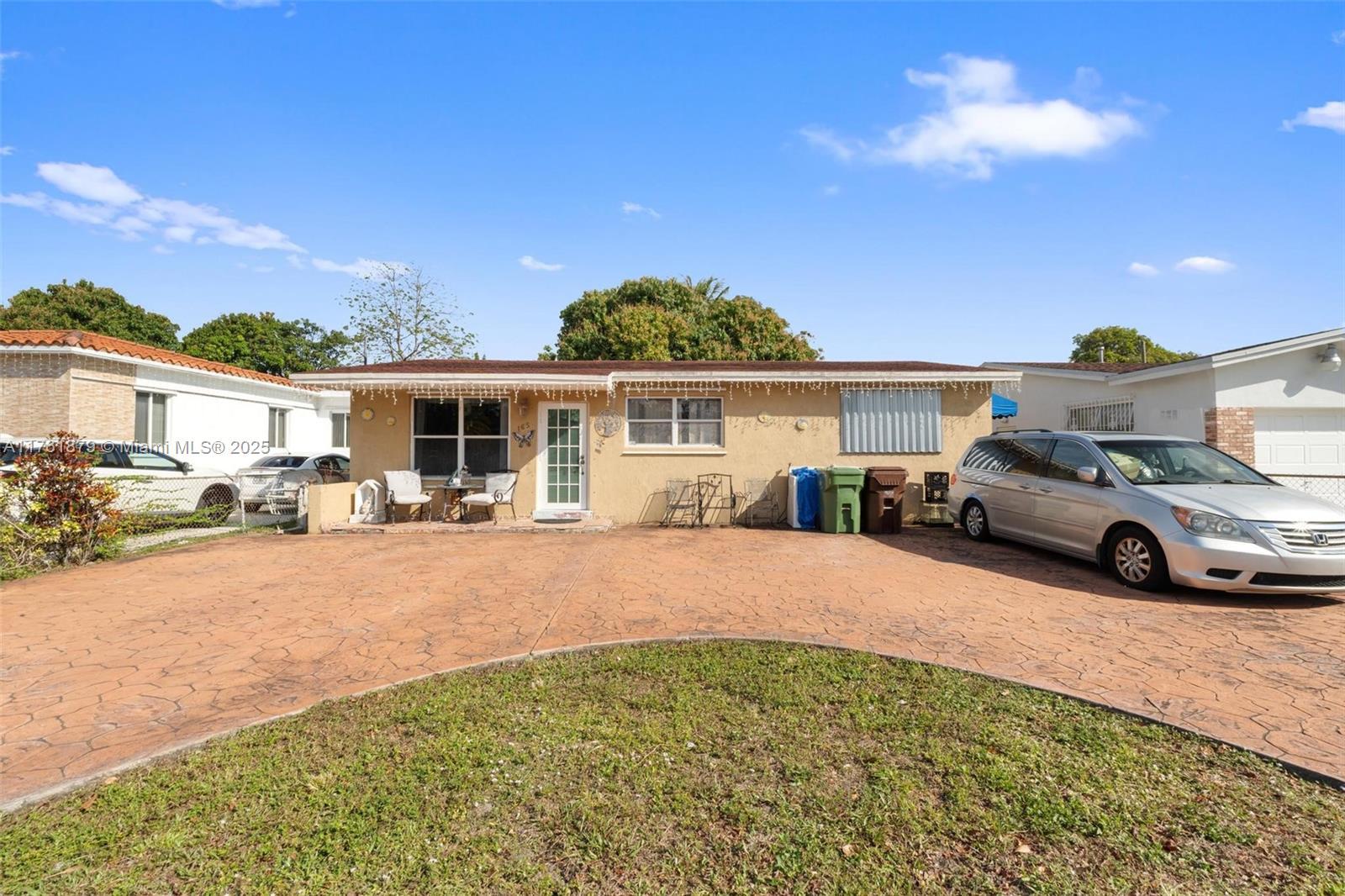 Picture of 165 E 18Th St, Hialeah, FL 33010