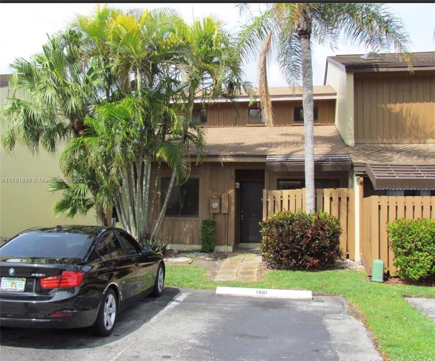Picture of 4173 SW 87Th Ter # 4173, Davie, FL 33328