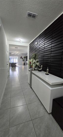 Picture of 1292 Cascades Ave, Davenport, FL 33837