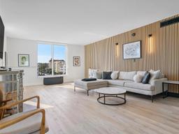 Picture of 10350 W Bay Harbor Dr # 4H, Bay Harbor Islands, FL 33154