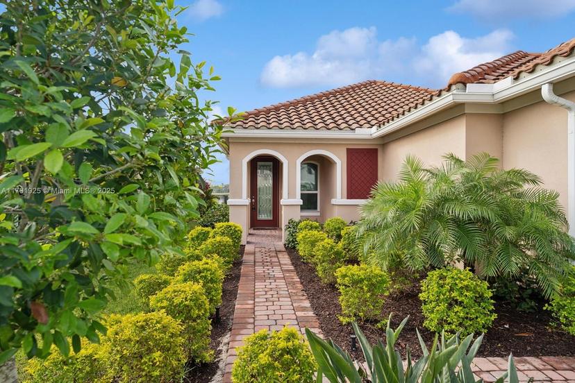 Picture of 9593 SW Royal Poinciana Dr, Port St. Lucie FL 34987